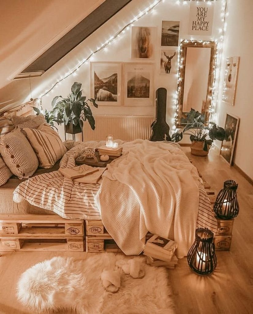 String lights for a cozy atmosphere in an attic bedroom